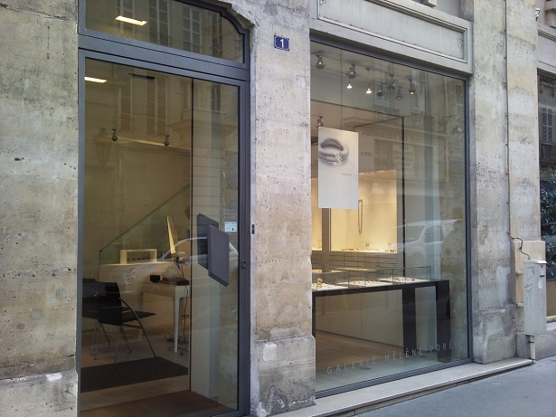 "The best galleries in Paris: Cat Berro, owned by Véronique Sainten and Francis Cat- Berro, Downtown gallery, founded  by François Laffanour, among others."