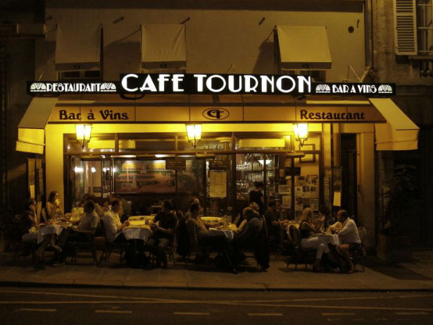 The Best Coffee Shops In Paris (1)