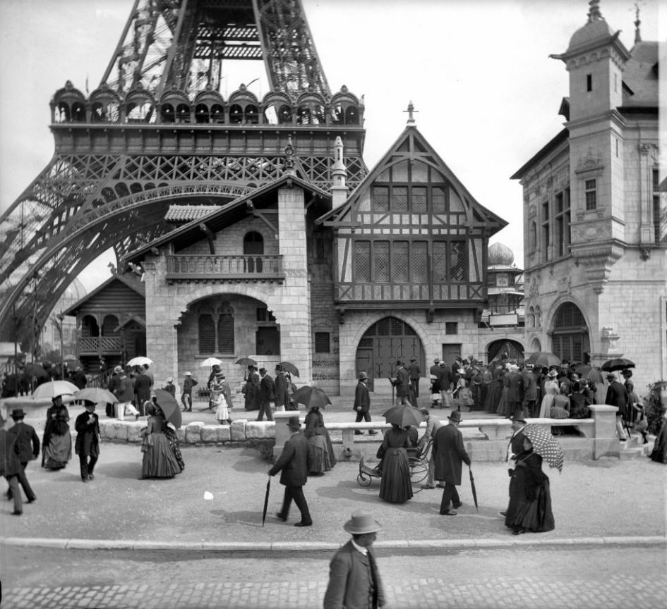 9 Amazing Vintage Photos Of Paris You Will Love (3)