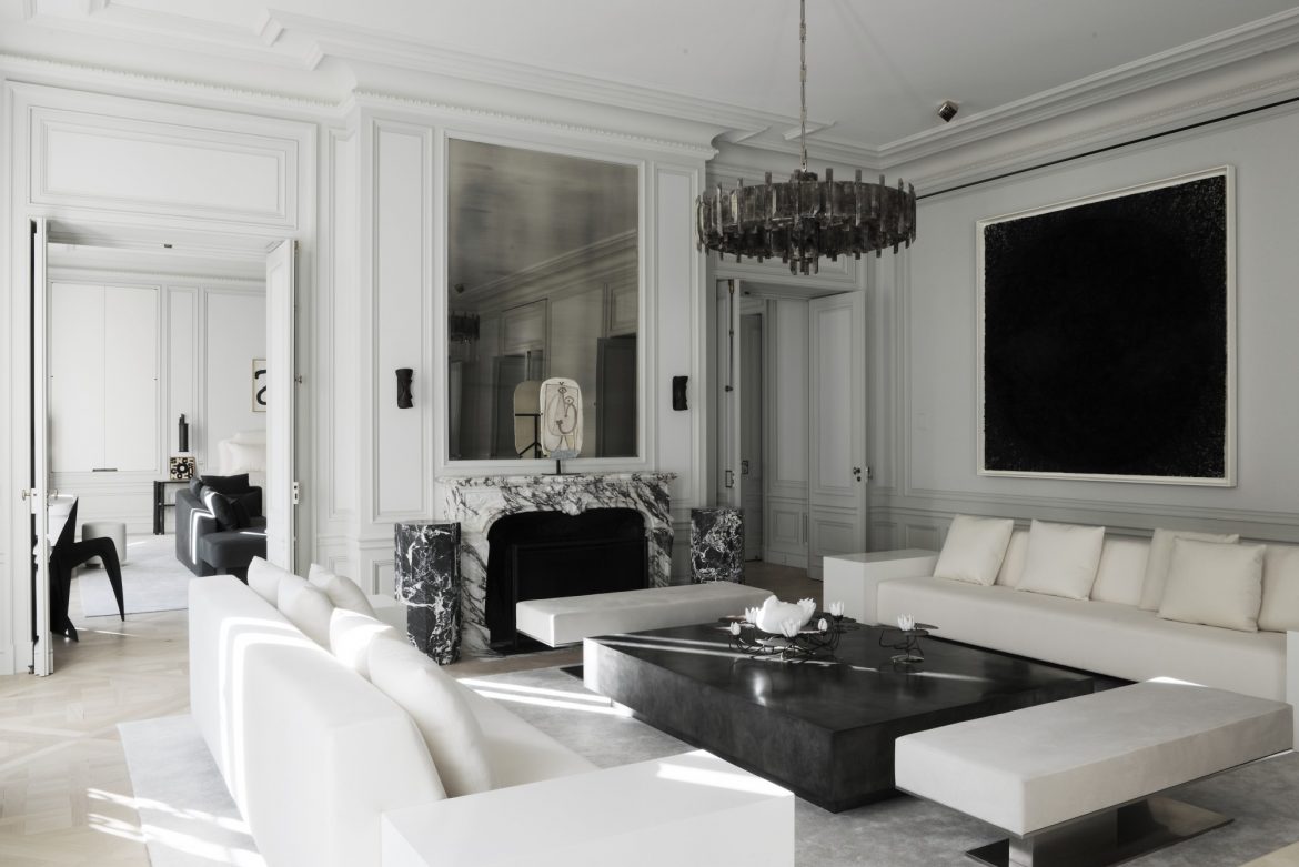 25 Contemporary Sofas for Parisian Homes