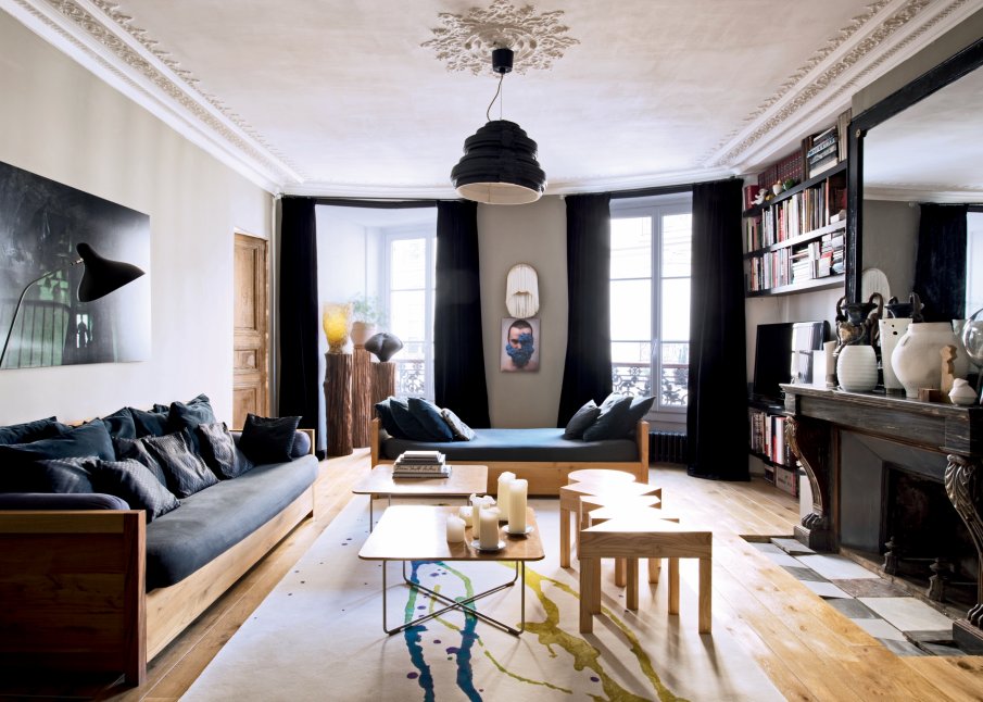 25 Contemporary Sofas for Parisian Homes